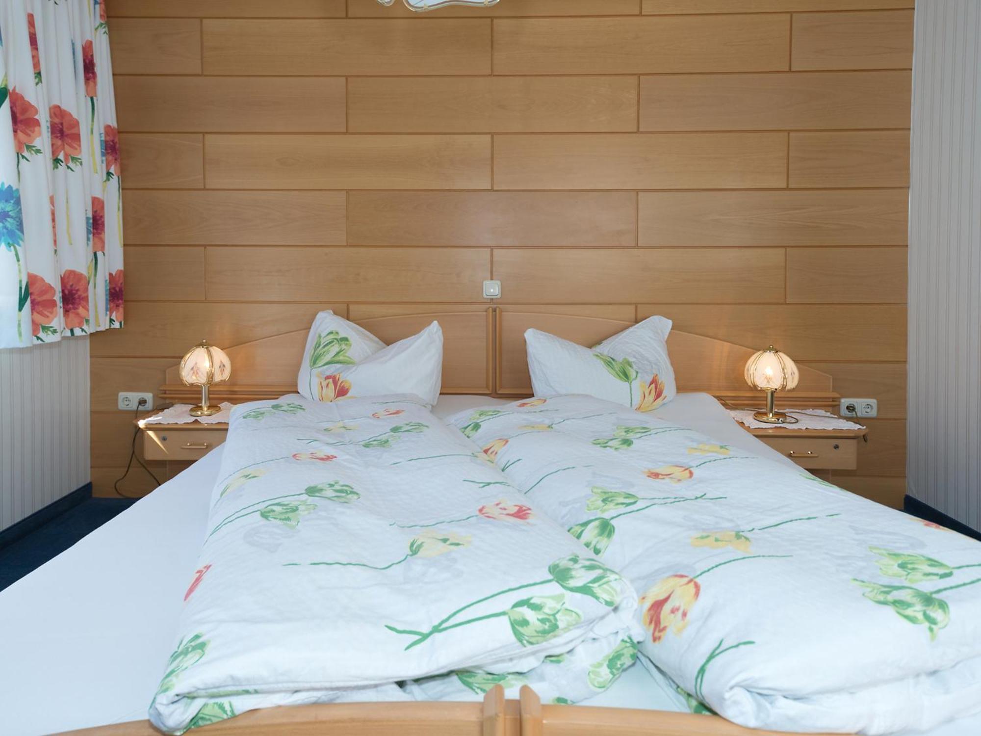 Haus Margrith Alpenblick Appartements Damüls Pokój zdjęcie