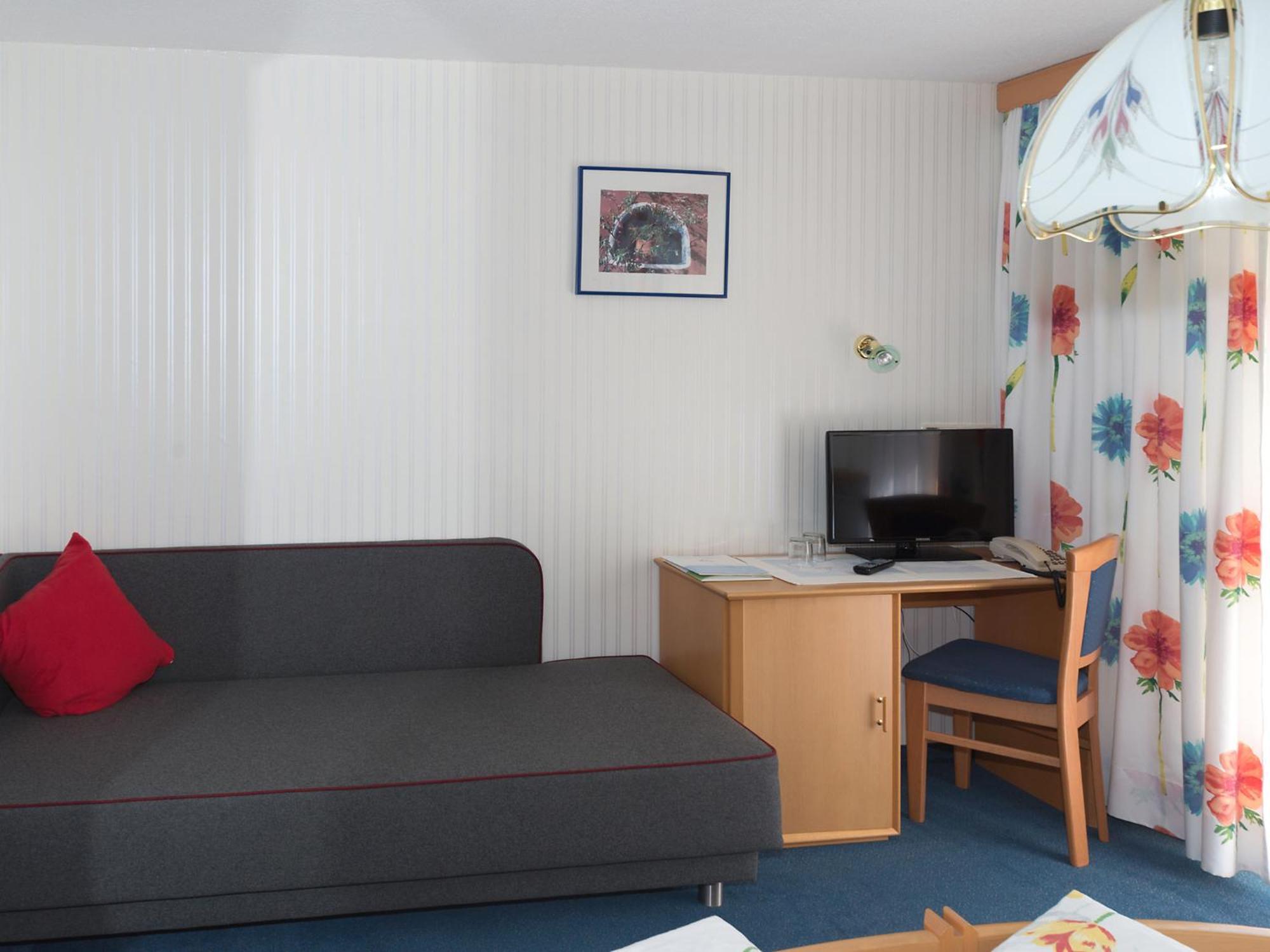 Haus Margrith Alpenblick Appartements Damüls Pokój zdjęcie